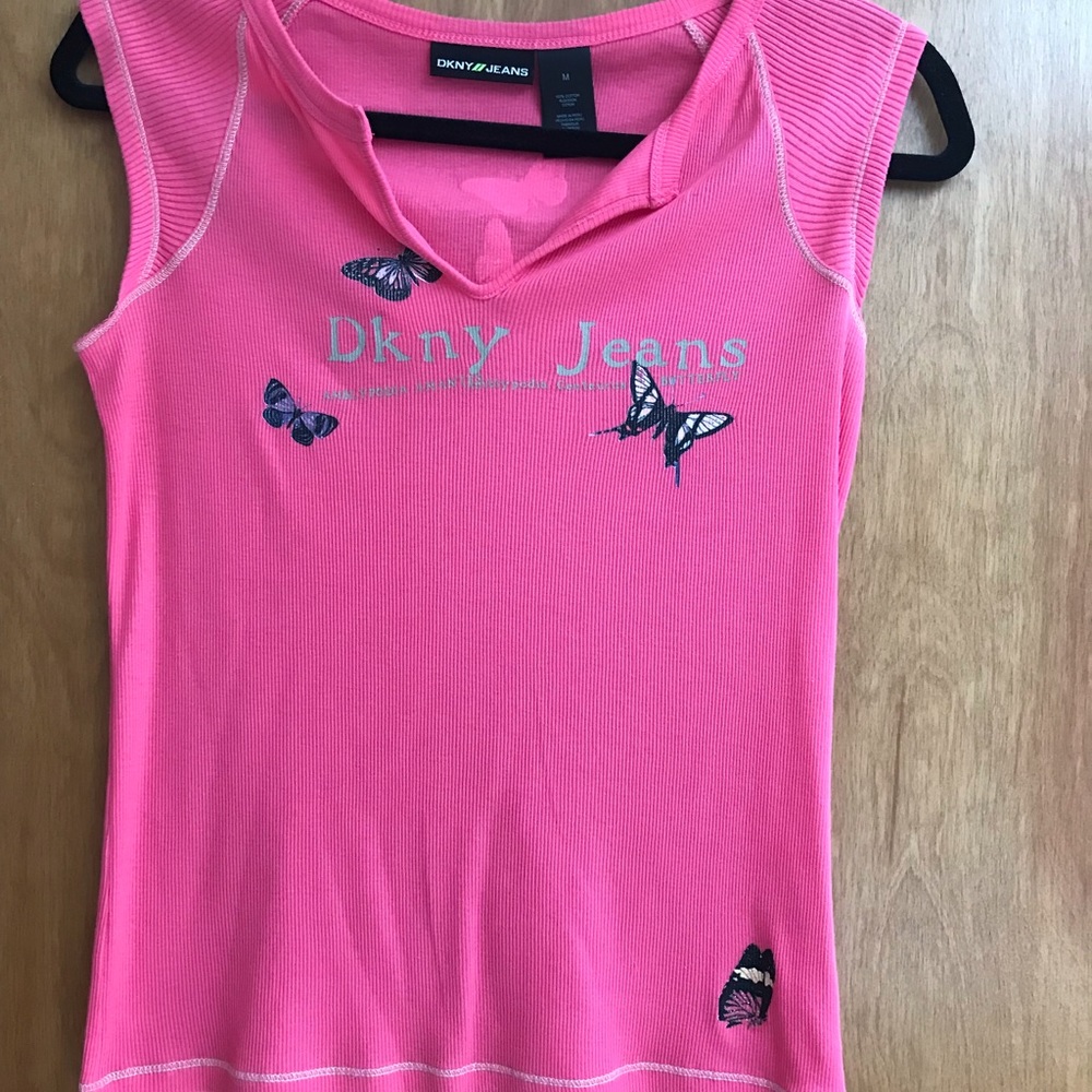 DKNY summer t-shirt